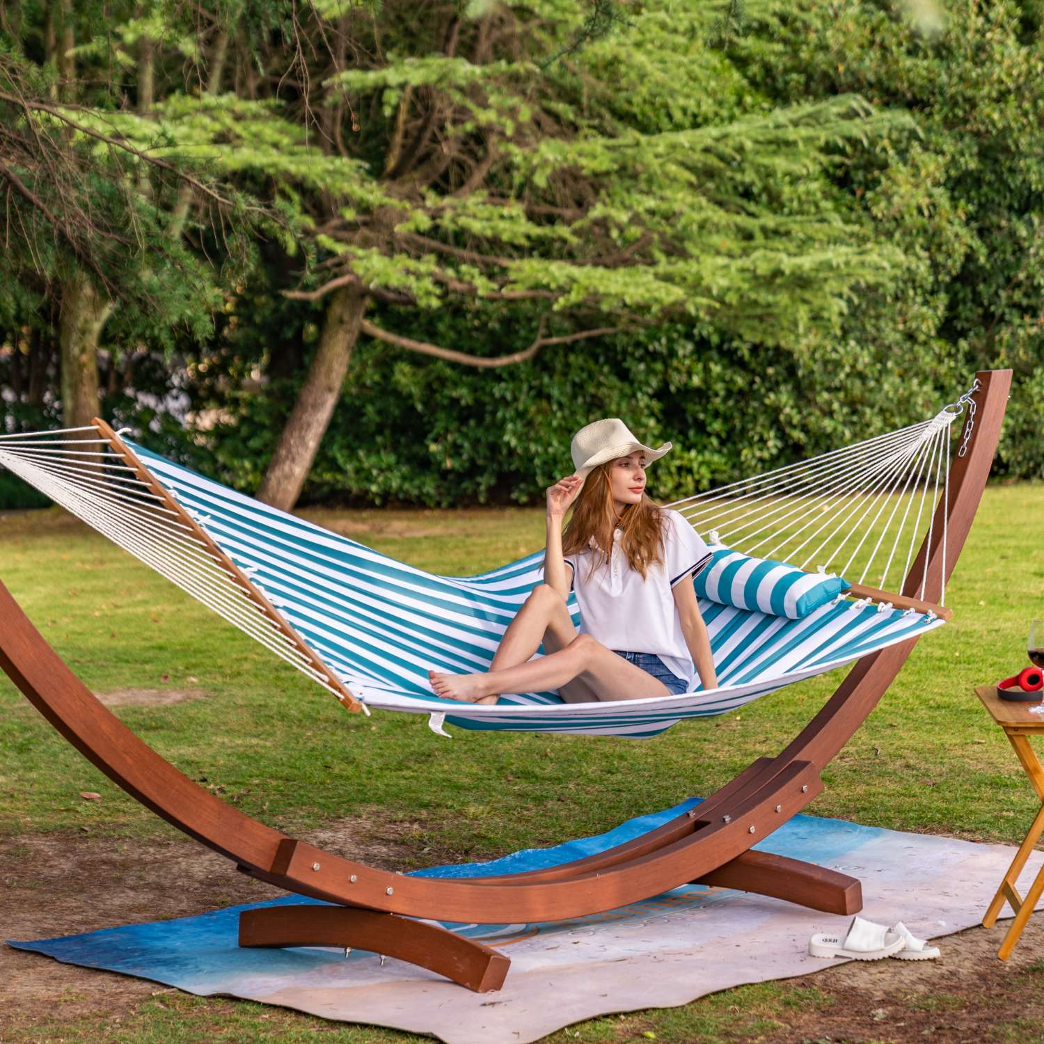 Large Double Quilted Hammock with Detachable Pillow