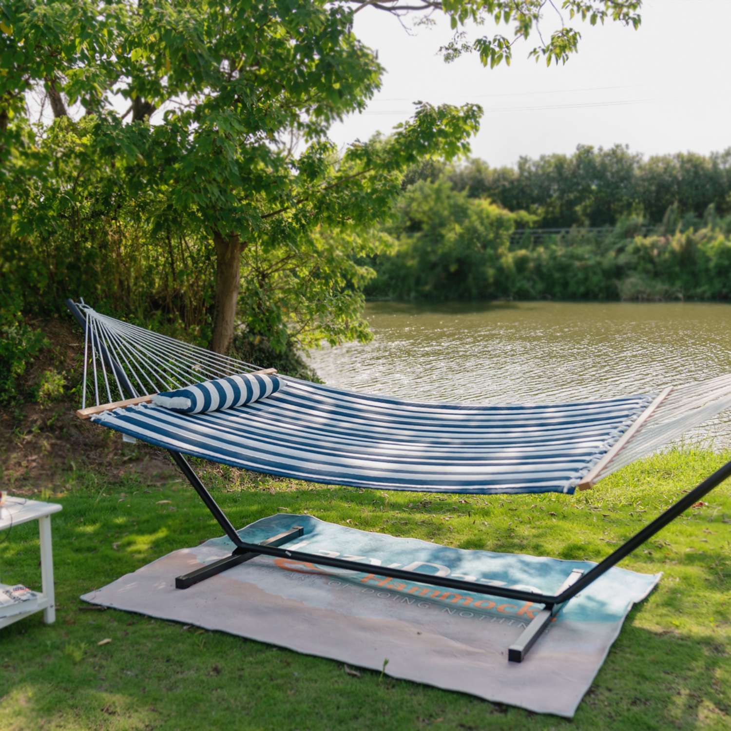 Large Double Quilted Hammock with Detachable Pillow