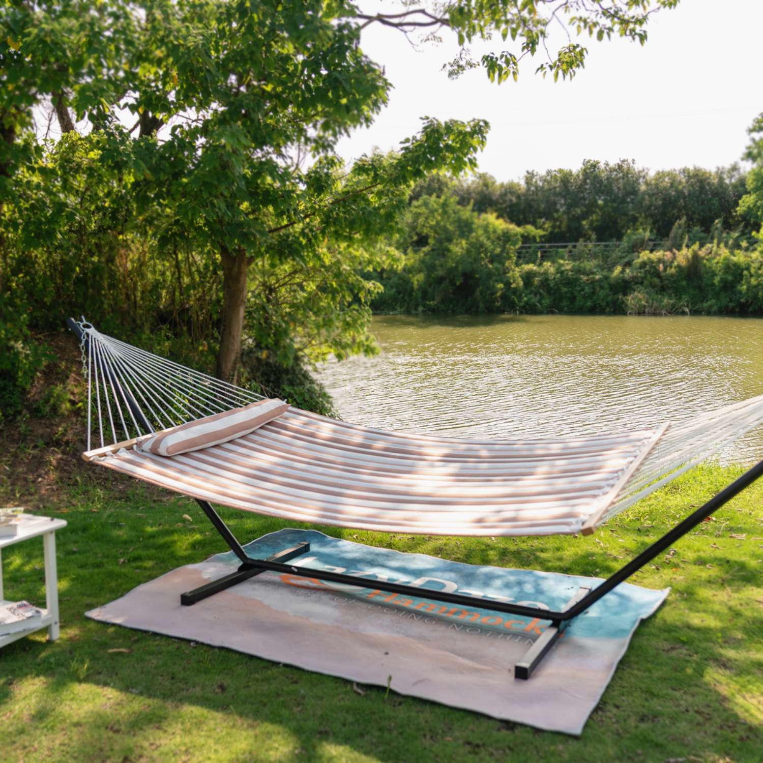 Large Double Quilted Hammock with Detachable Pillow