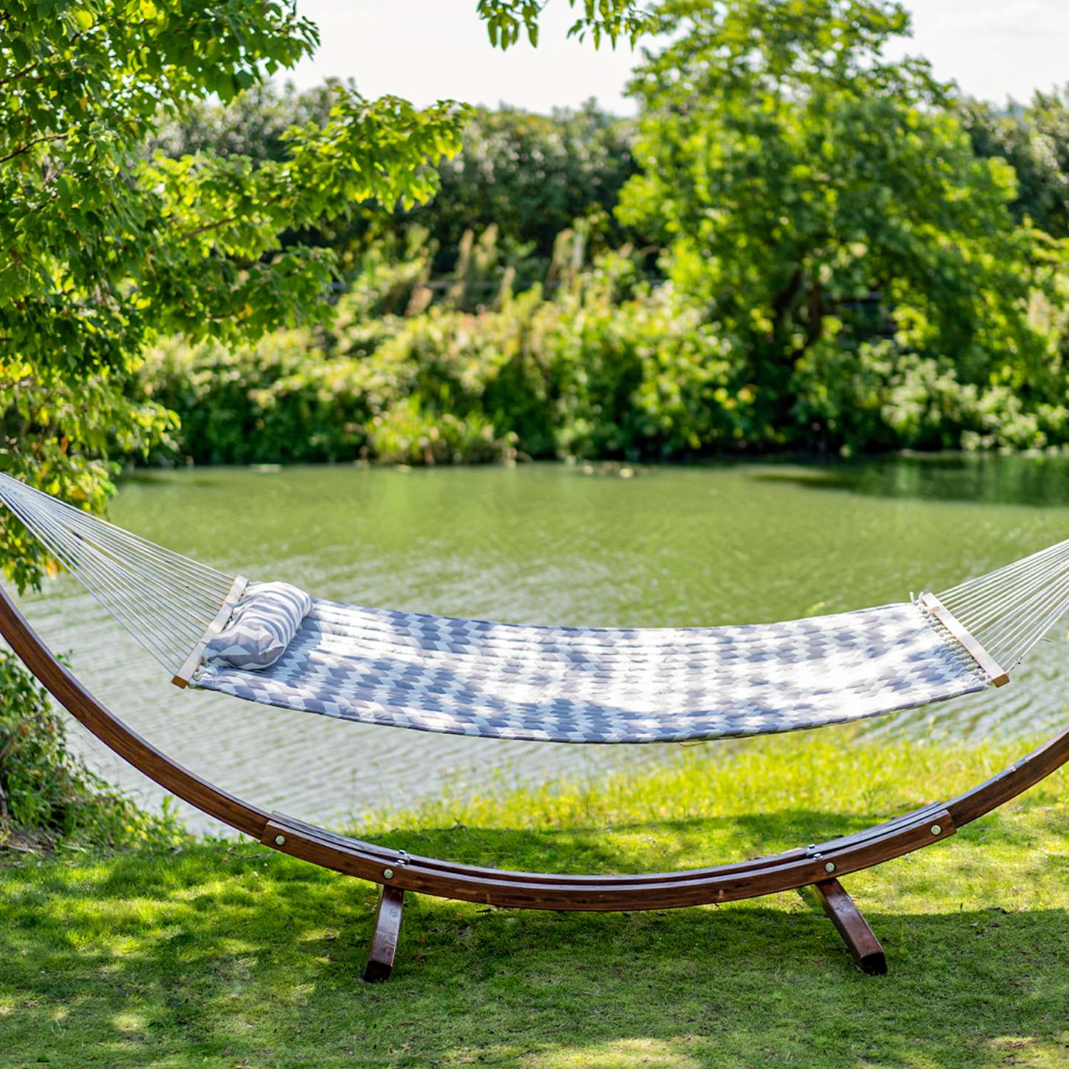 Large Double Quilted Hammock with Detachable Pillow